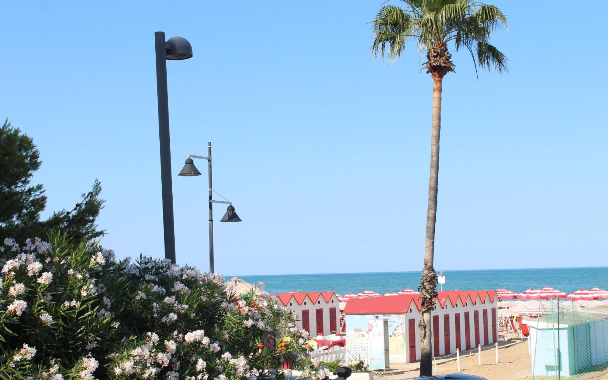 Ampio Terrazzo Sul Mare Appartamento Vasto
